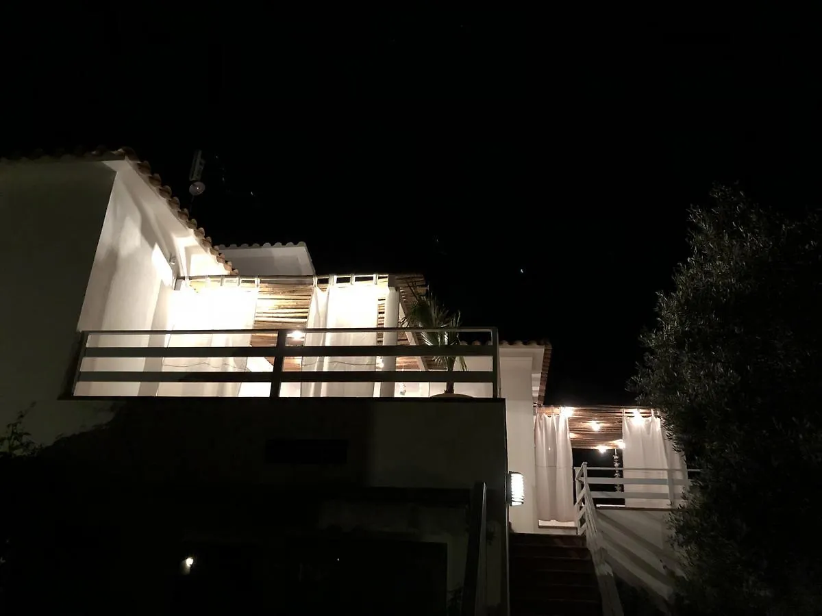 Holiday home Villa Emilia, Terraces & Pool Sant Marti d'Empuries